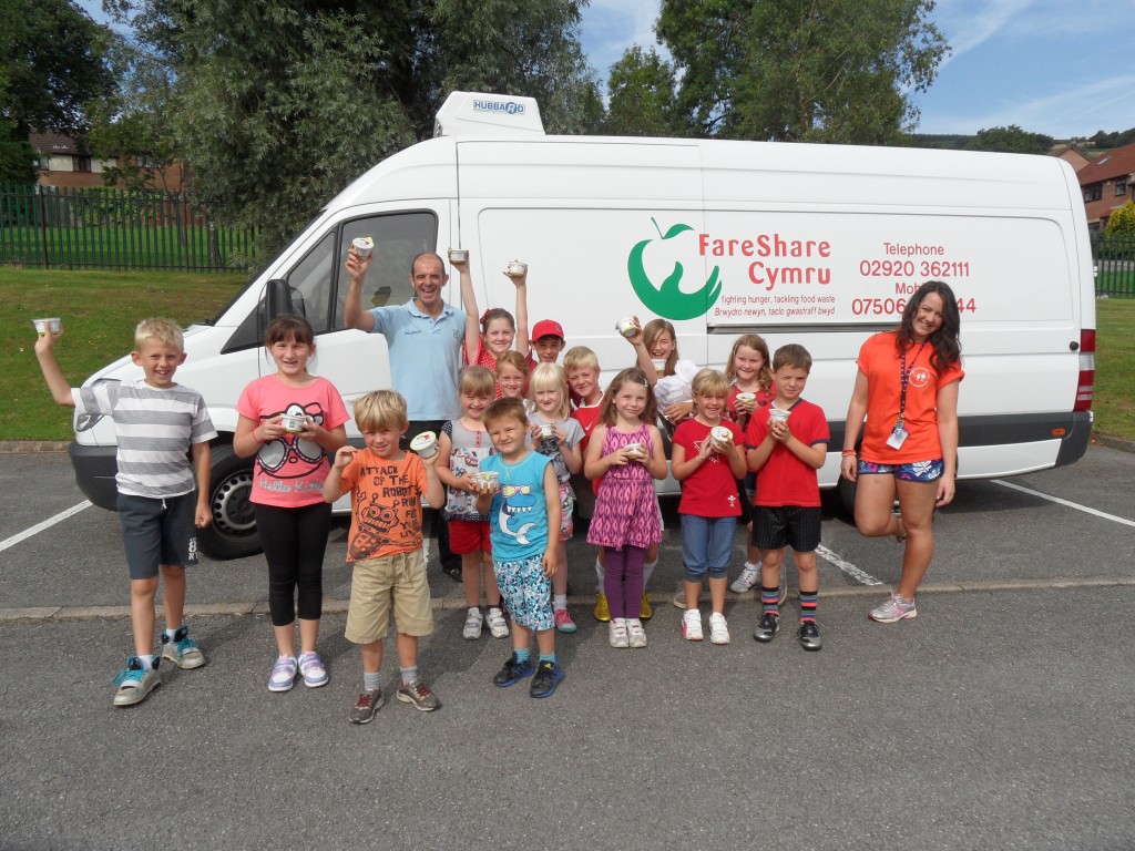 Kids have loads of fun with the talented play scheme leaders in Cwmbran 