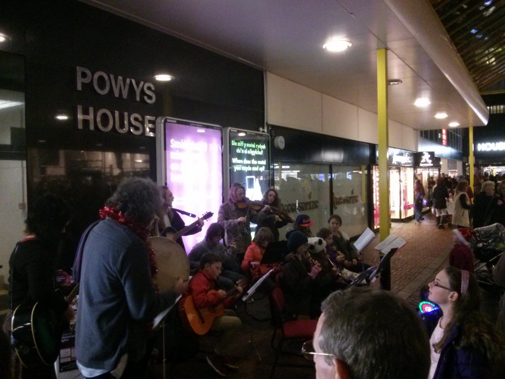 Cwmbran Shopping at Christmas