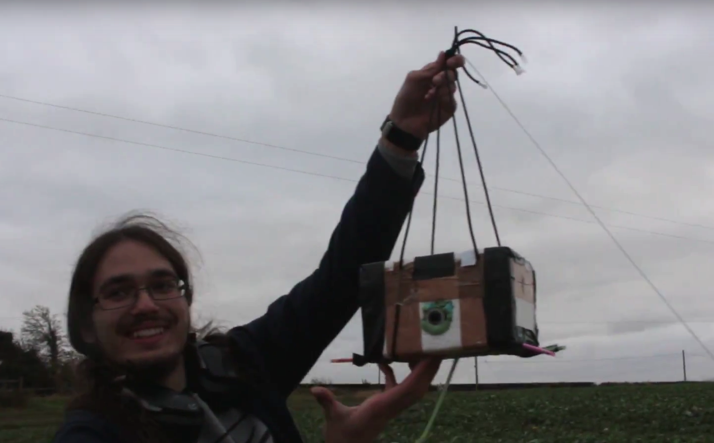 A photo of the the box being carried by the balloon that went missing over Cwmbran