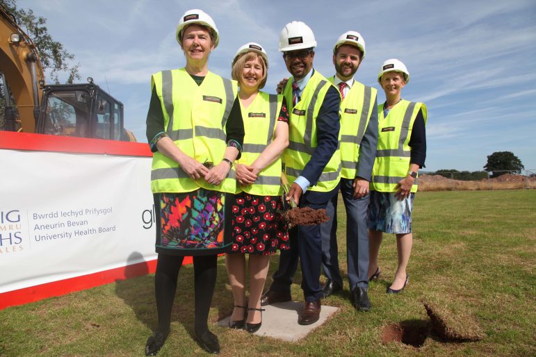 (l to r) Ann Llloyd, chair of the Aneurin Bevan University Health Board, Health Secretary Vaughan Gething, Lynne Neagle, Torfaen AM, Anthony Hunt, leader of Torfaen Council and Judith Paget, chief executive of the Aneurin Bevan University Health Board