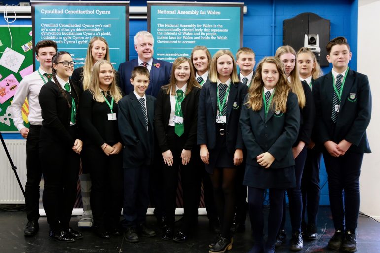 The First Minister at Cwmbran Centre for Young People