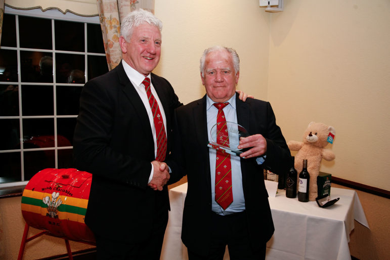 David Watkins is inducted into the Wales Rugby League Hall of Fame by Brian Juliff, chairman of Wales Rugby League