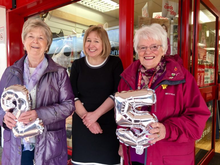 BHF Cymru volunteers Sandra Cole and Pam Jones, along with Lynne Neagle AM for Torfaen (centre)