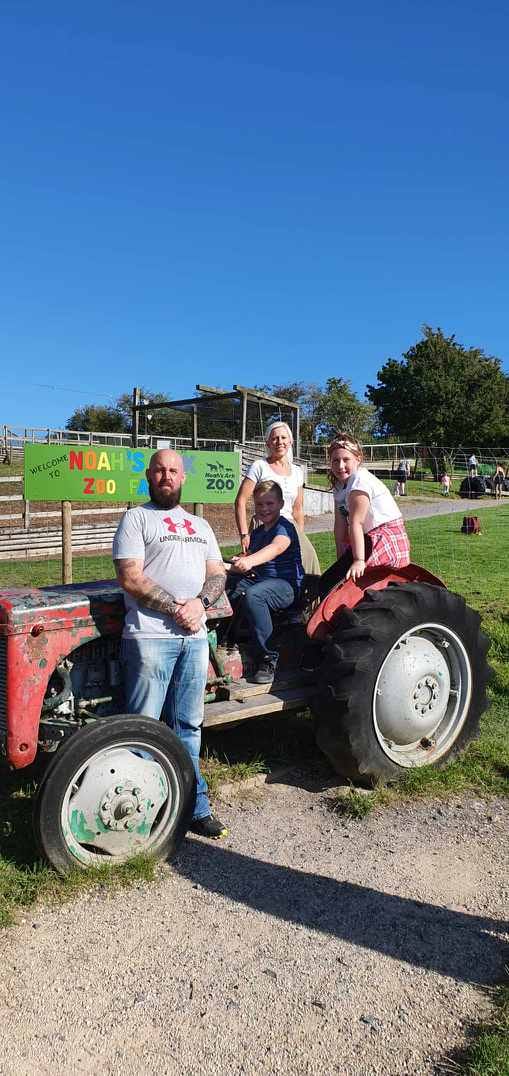 Lee and Mary with their children Nevaeh and Lewys