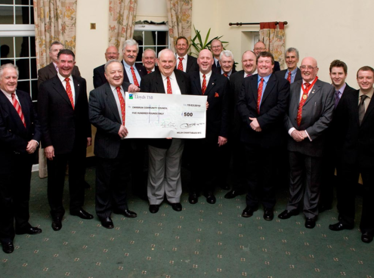 A Welsh Charitables RFC cheque presentation