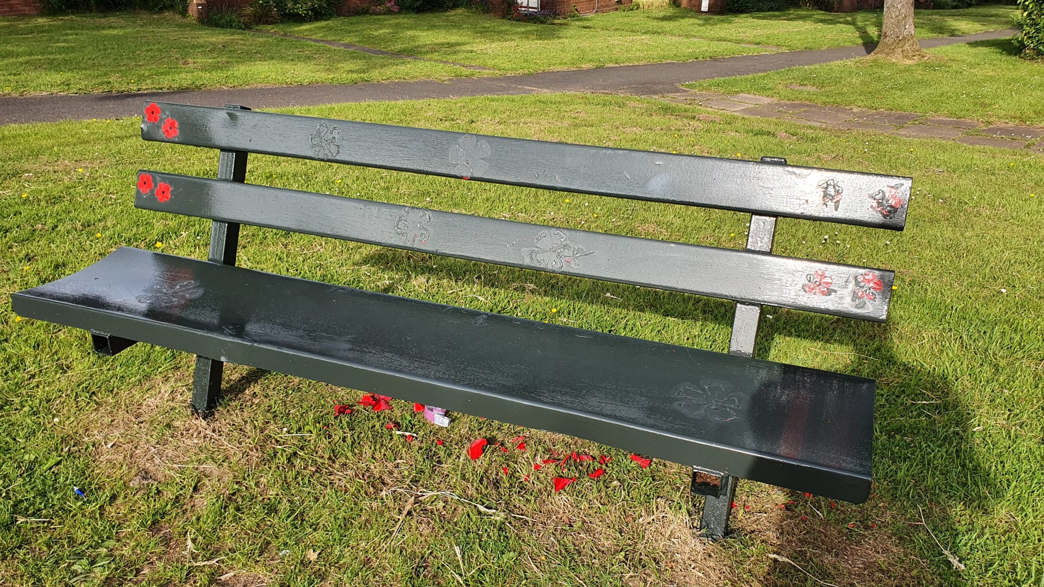 The vandalised bench on Fairhill