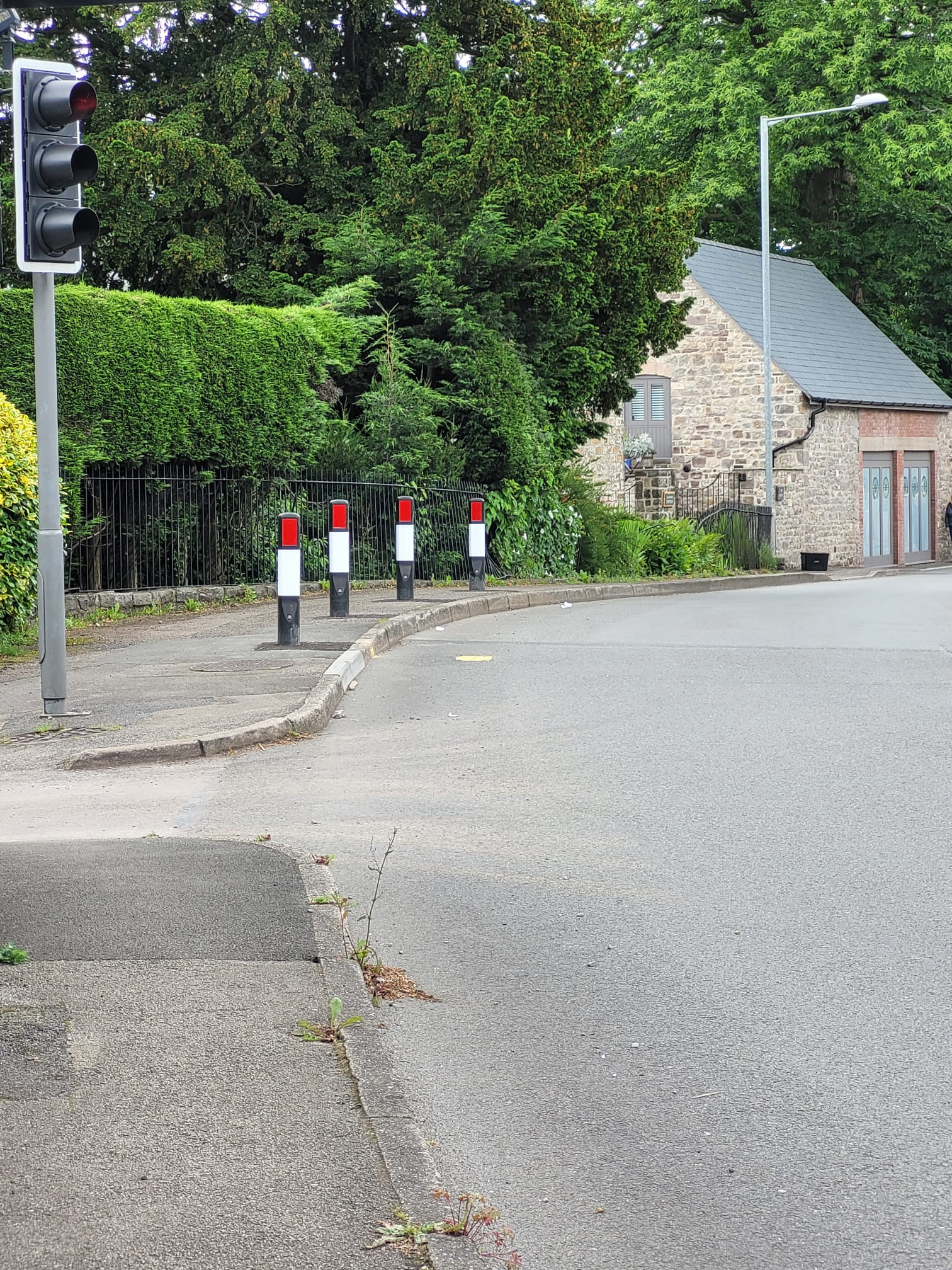 road bollards