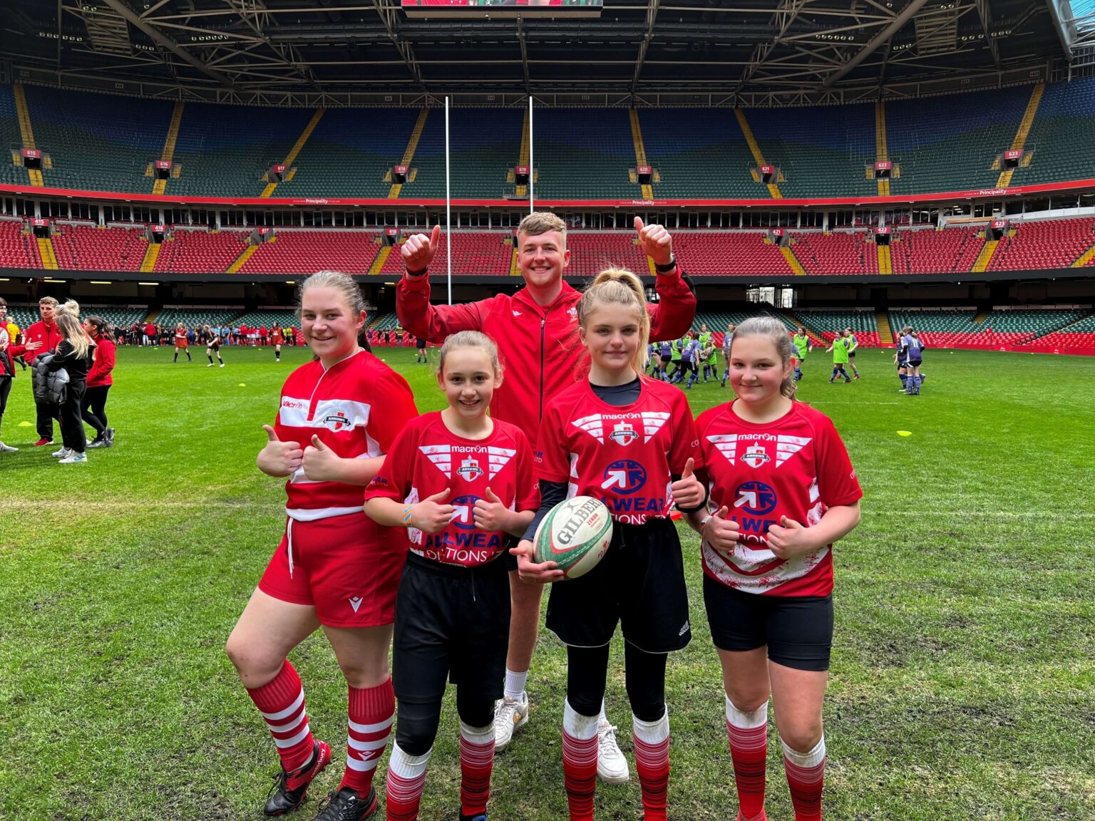 Meet Cwmbran High School's first girls' rugby team Cwmbranlife