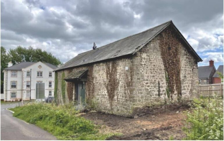 A GRADE II-listed barn could be converted to a luxury three-bedroom ...