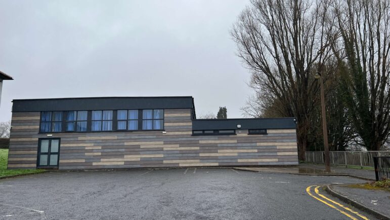 Free mother‑and‑daughter fitness sessions in Pontnewydd