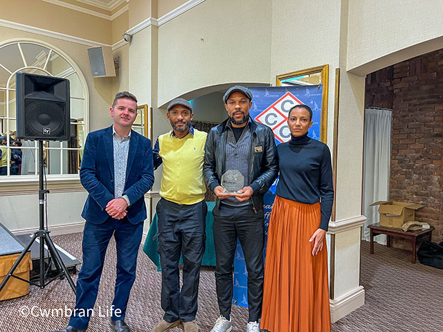 Cllr Anthony Hunt with David, Danny and Dawn Gabbidon