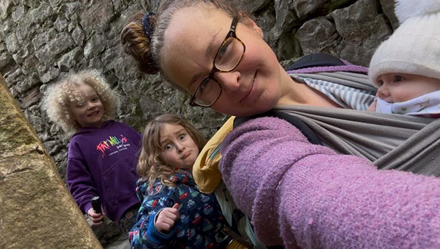 mum Sami White and her two children