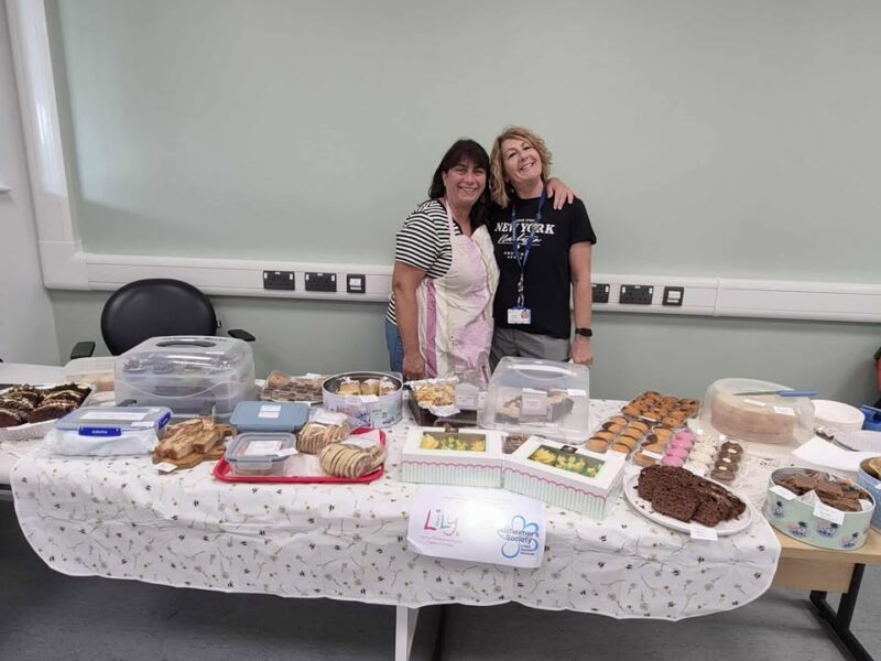 Hospital staff raise £1,205 for Alzheimer’s and mitochondrial disease charities