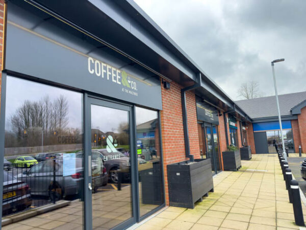 Cwmbran coffee shop seeks retrospective planning permission for garden shelter