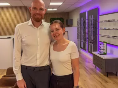 Warm welcome for new independent opticians in Cwmbran