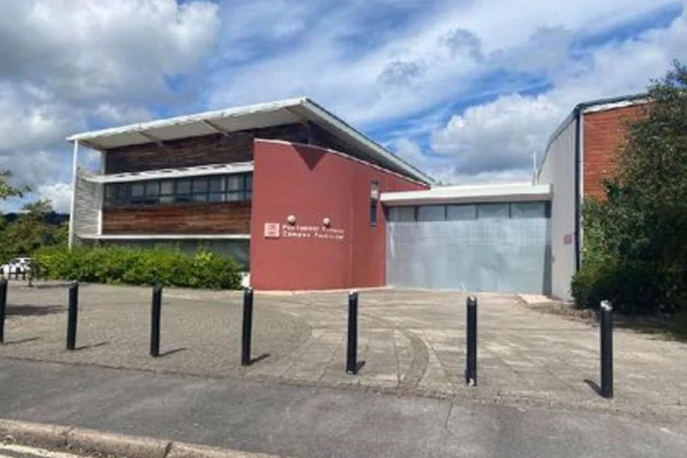 a boarded up building
